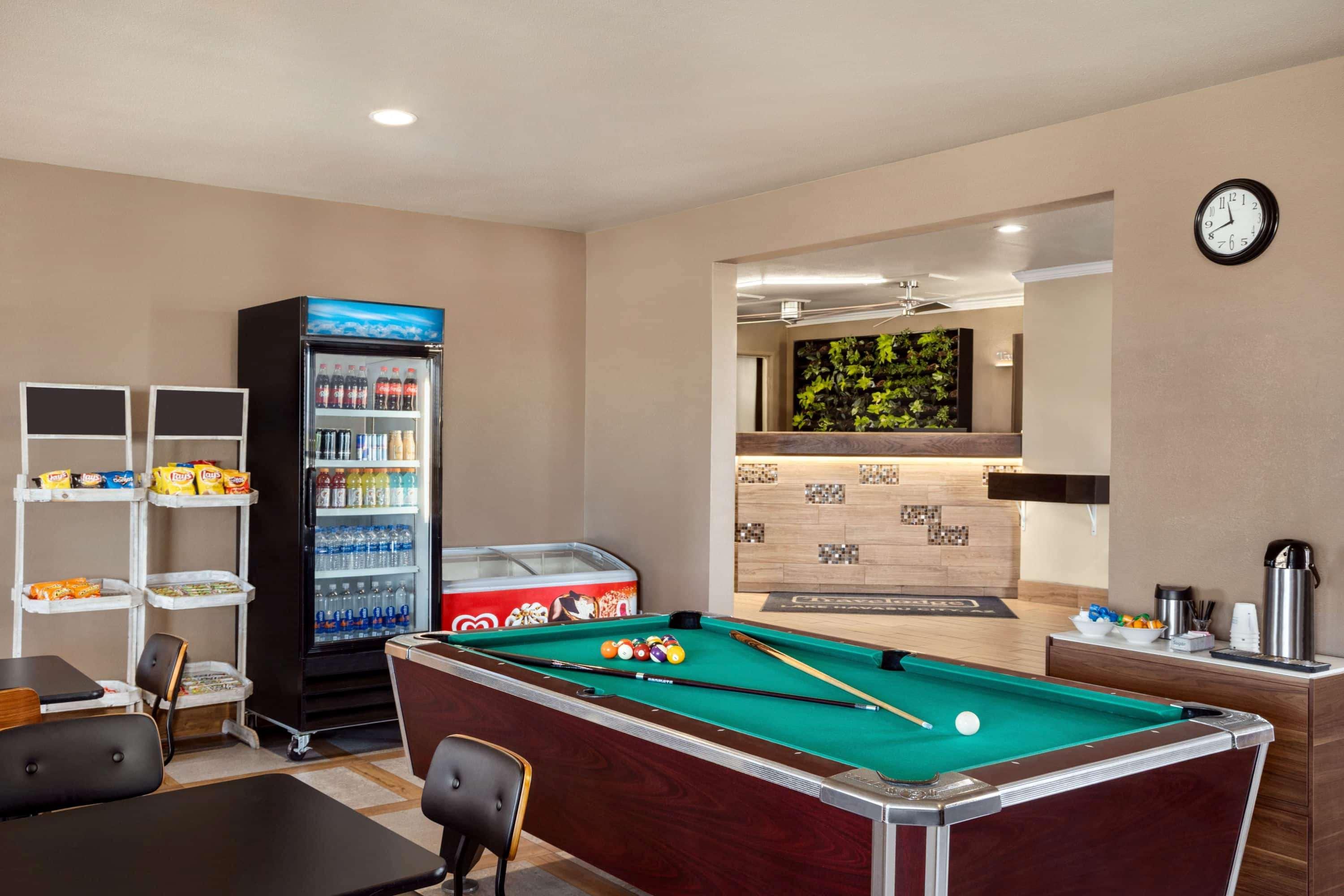 Travelodge By Wyndham Lake Havasu Lake Havasu City Exterior foto